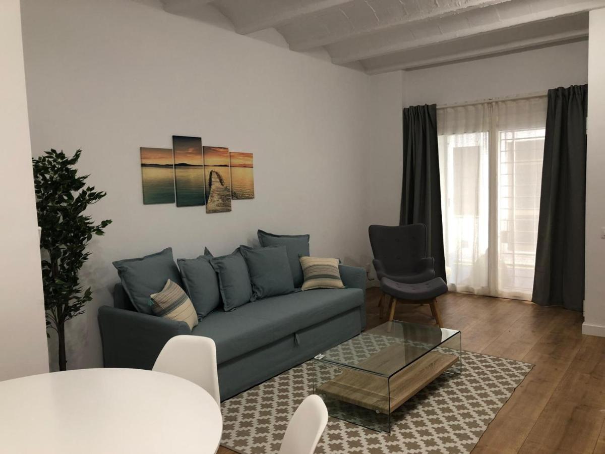 Gaudi Street Apartments Sitges Esterno foto