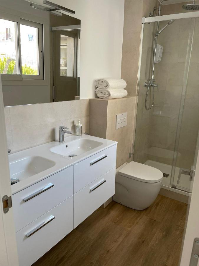 Gaudi Street Apartments Sitges Esterno foto