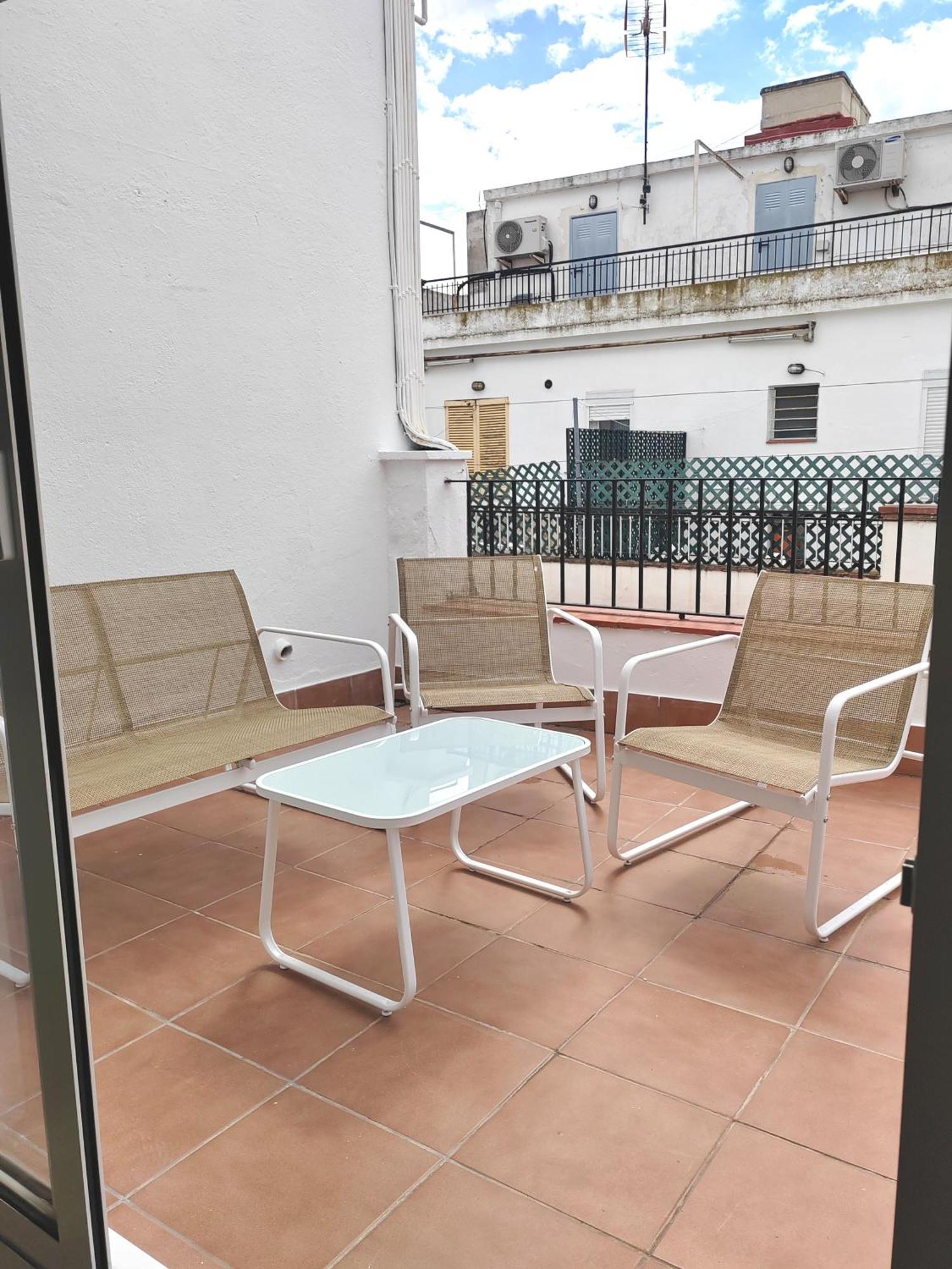 Gaudi Street Apartments Sitges Esterno foto