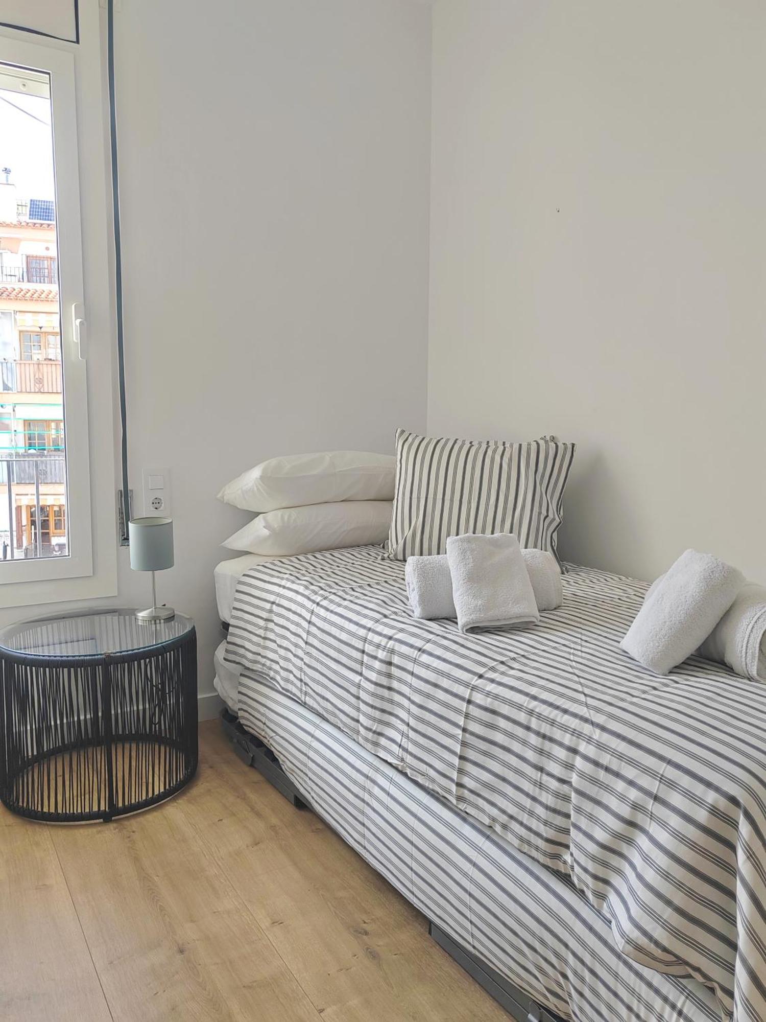 Gaudi Street Apartments Sitges Esterno foto